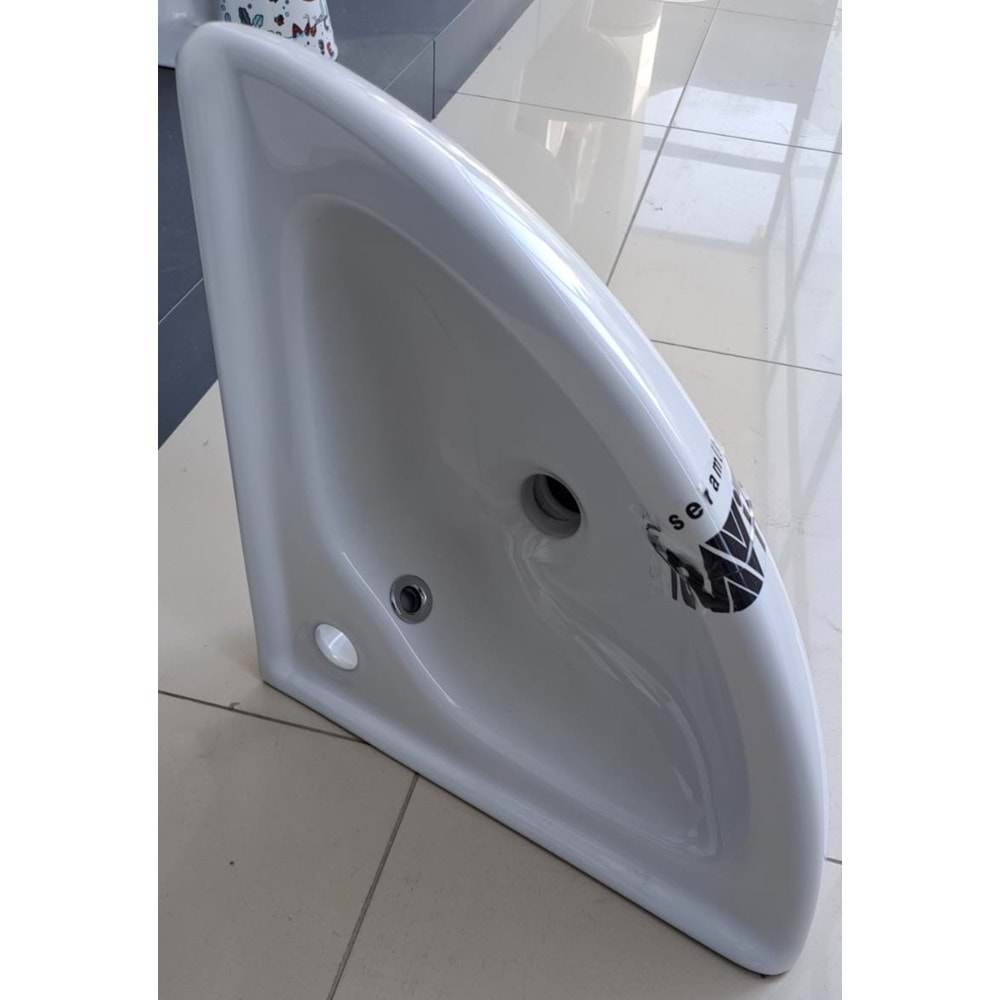 KÖŞE LAVABO 40X40cm TURAVİT