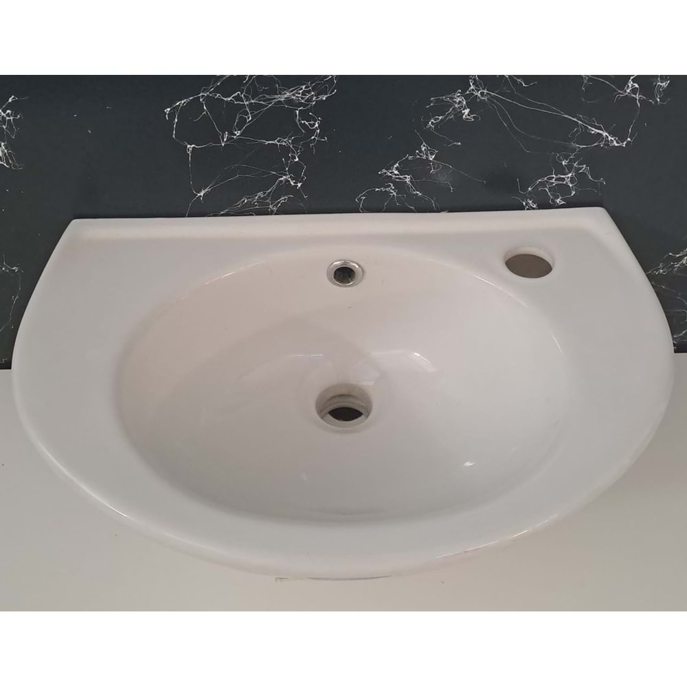 28X45 OVAL LAVABO DELİKLİ PİRAMİT