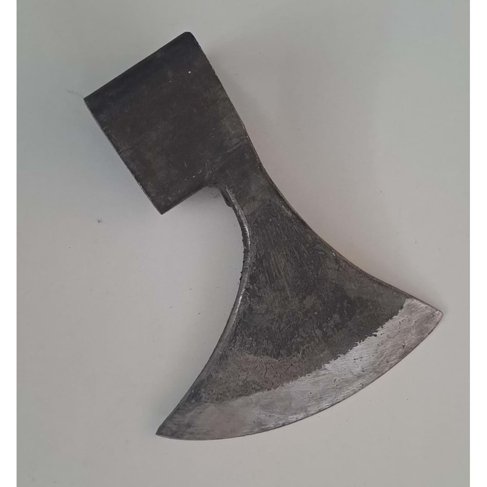 KÜÇÜK NACAK NO:1 ÜÇGEN AĞIZLI ( ALİ AKGÜN )