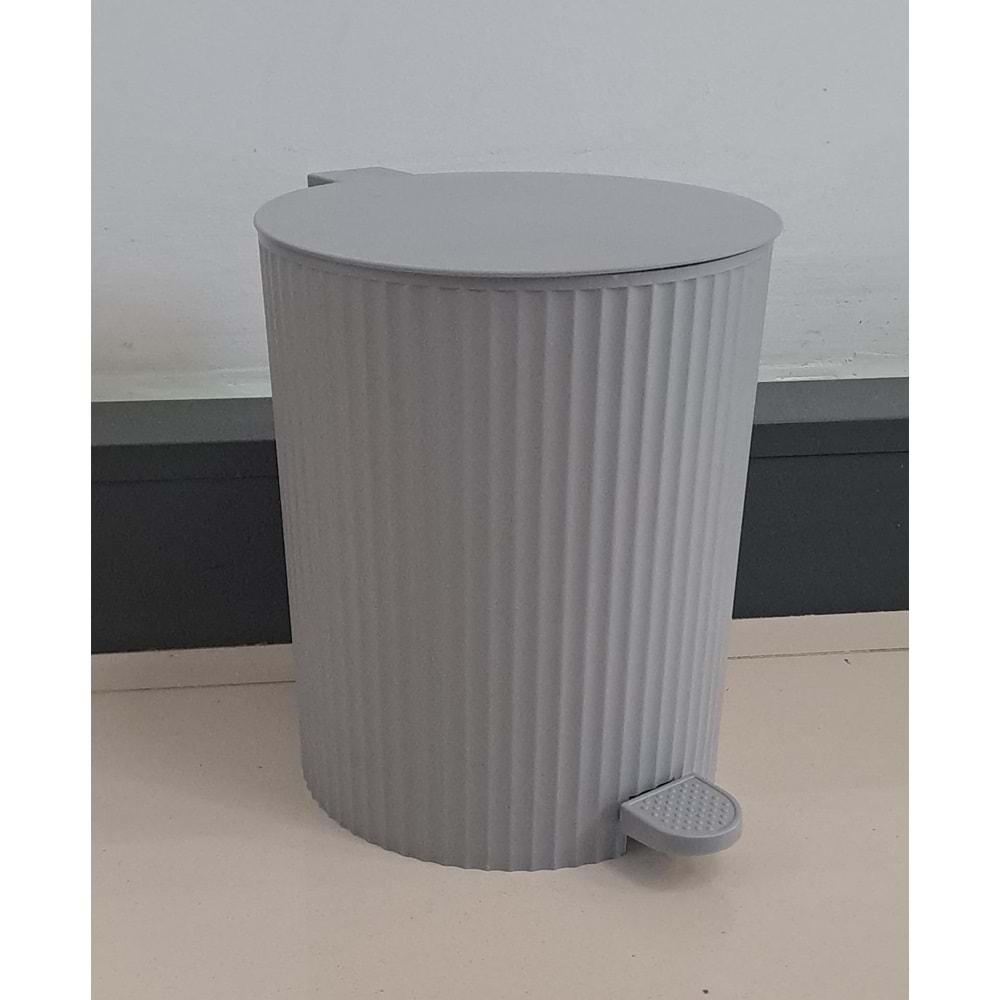 ÖZHAVAN ESTE PEDALLI ÇÖP KOVASI 8 LT GRİ ( KOD : 140 )