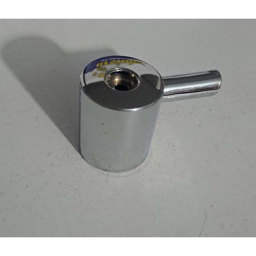 EKONOMİK SERİ - KARE YUVALI - ÇUBUK KOL TAHARAT VOLAN - PLASTİK KROM KAPLAMA ( ÇAP : 23 mm )