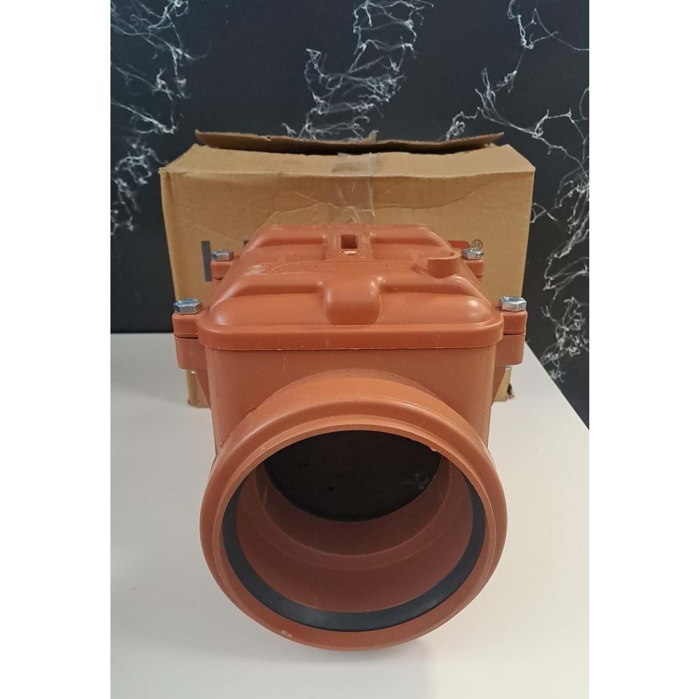 PVC ÇEKVALF Ø125