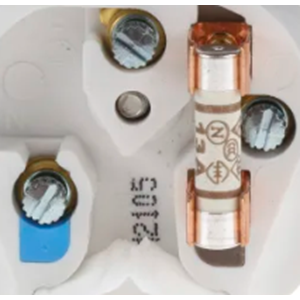 KABLO UCUNA MONTE İNGİLİZ FİŞ - S.S145 - 13AMP - 250V - ( FITTED WITH 13 A FUSE )