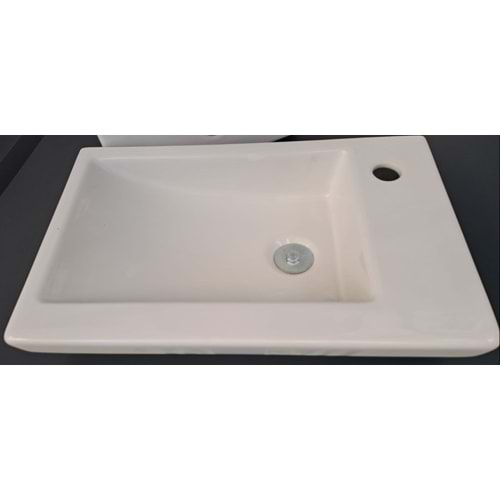 İDA ETEJERLİ LAVABO 32X50cm TURAVİT