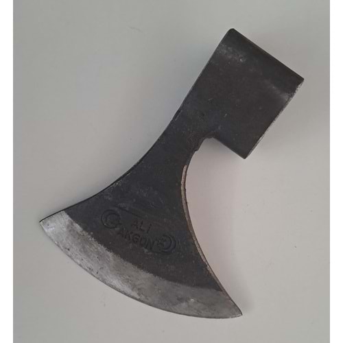 KÜÇÜK NACAK NO:1 ÜÇGEN AĞIZLI ( ALİ AKGÜN )